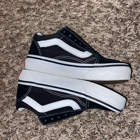 Vans - Picture 4 of 4